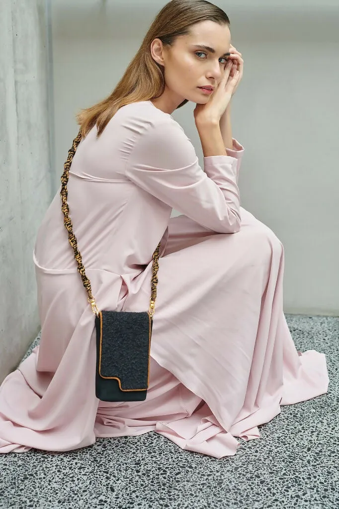 Culture Bag Black & Adra