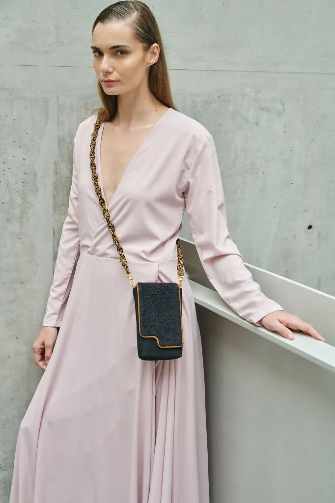 Culture Bag Black & Adra