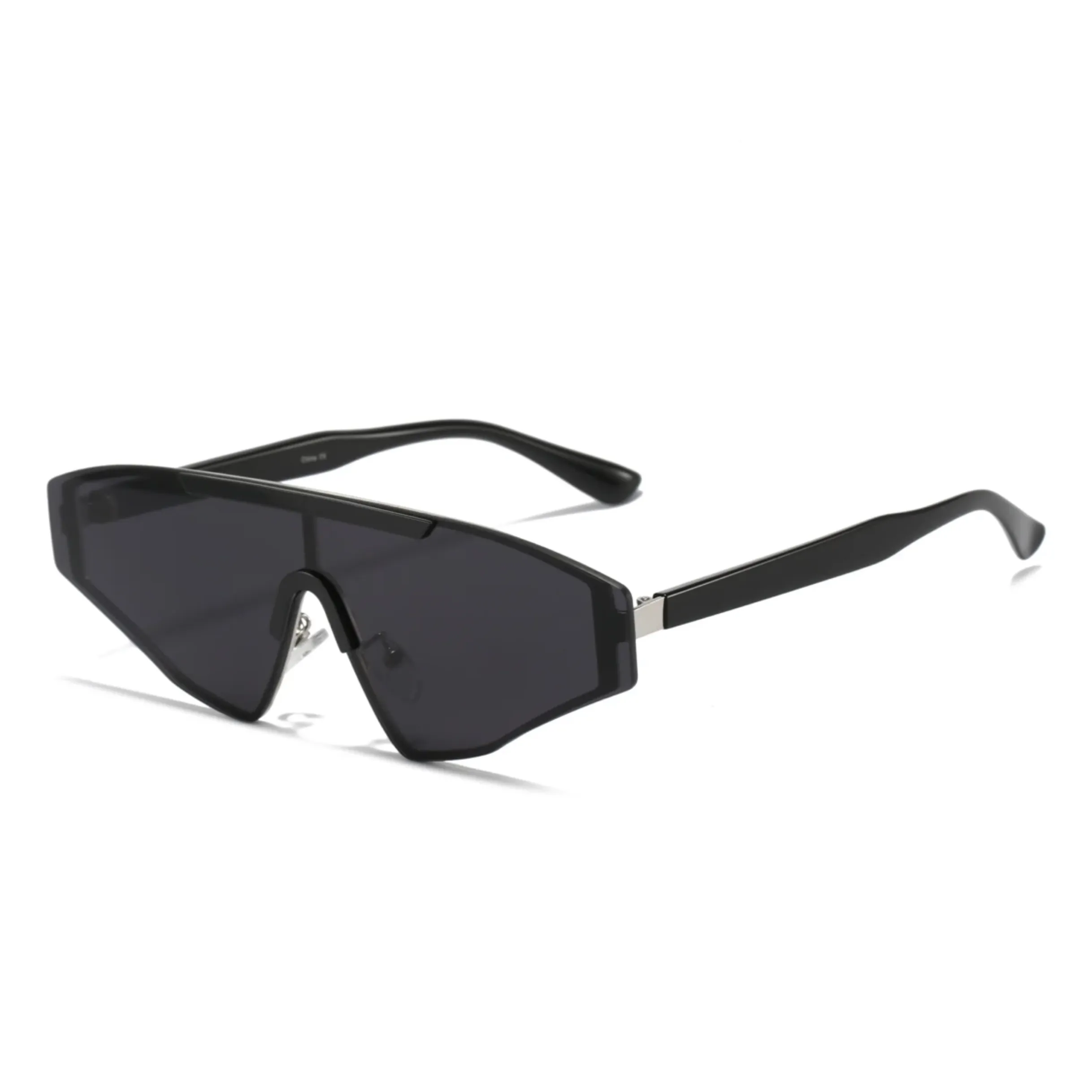 SURFBOARD Chic Shield Sunglasses